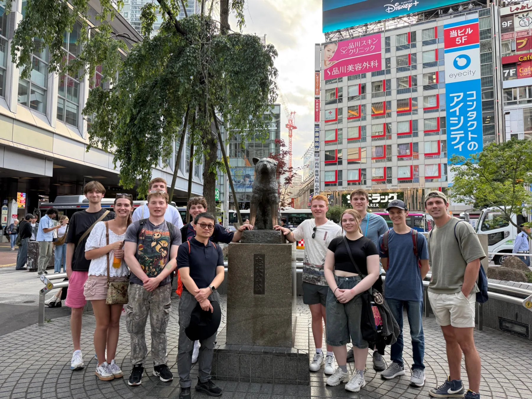 Students at the Hachiko landmark in Shibuya, Tokyo